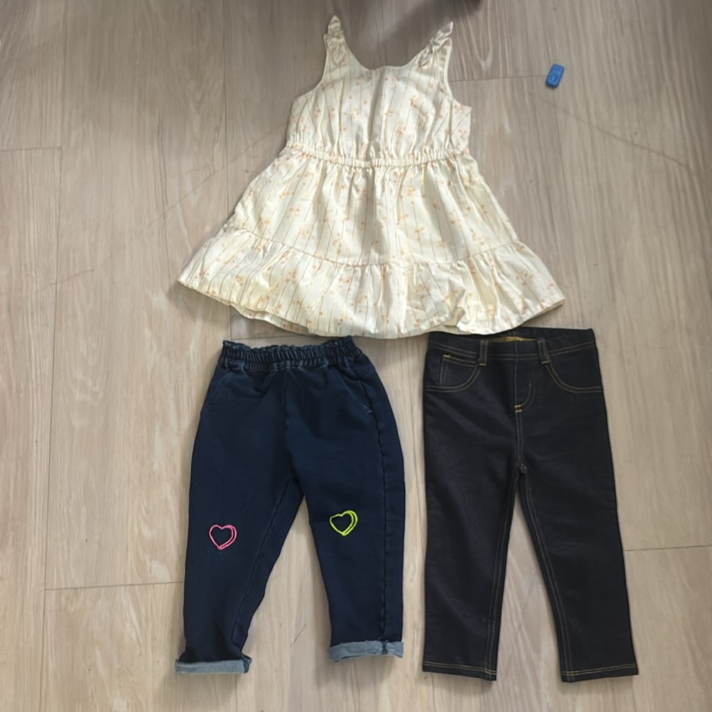 Cram Dress and blue Guess Pants Set sz 18 m(2 pants set)